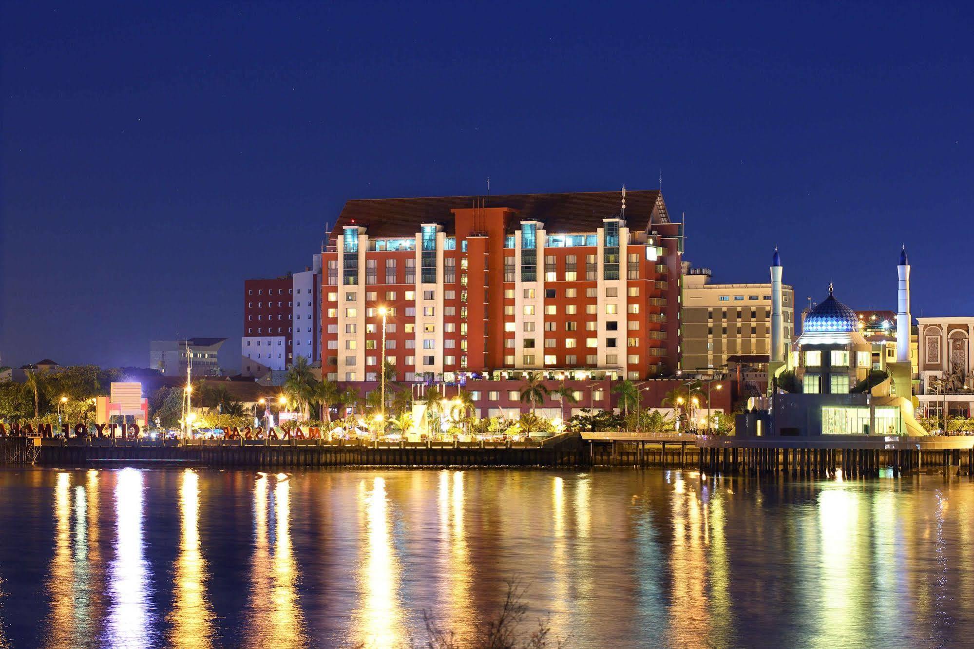 Aryaduta Makassar Exterior photo
